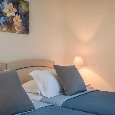 דירה The Lagoon Luxury House