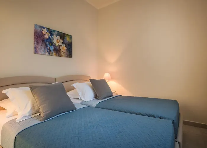 The Lagoon Luxury House アパート アルゴストリオン