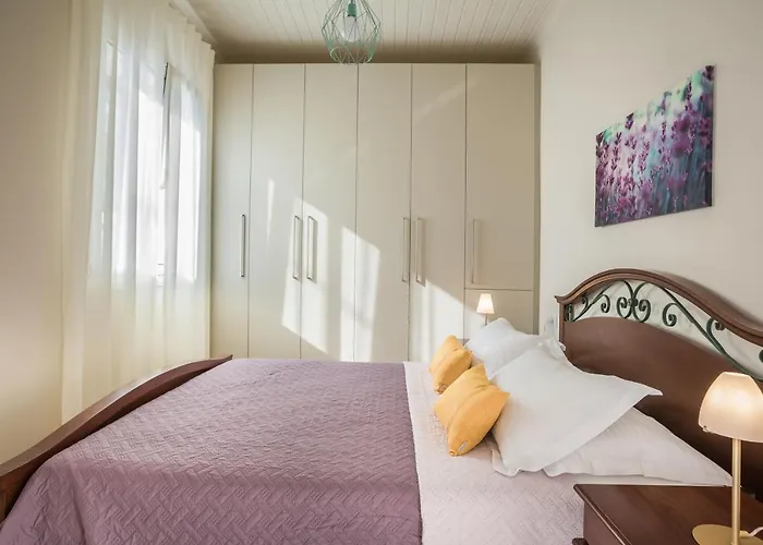 The Lagoon Luxury House アパート アルゴストリオン
